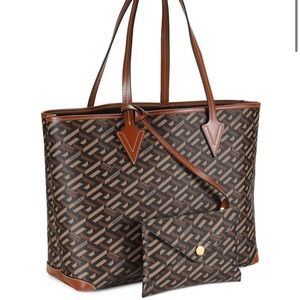 VERSACE La Greca Signature Tote Bag